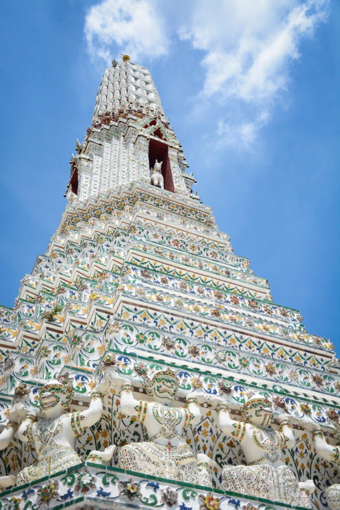 beautiful-view-wat-arun-temple-located-bangkok-thailand